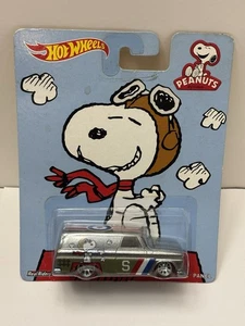 Hot Wheels Peanuts SNOOPY ‘64 GMC PANEL 2014 Pop Culture Real Riders Sealed New - Picture 1 of 16
