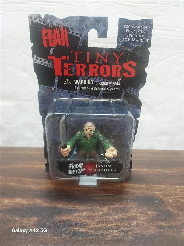 Figura de acción Fear Tiny Terrors Friday The 13th Jason Voorhees Foto 1 de 1