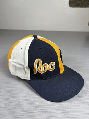 Gorra ajustada Rocawear 8 azul marino amarillo blanco bordada ropa de calle para hombre OR 99 Foto 1 de 4