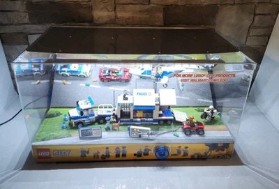 LEGO City Store Display Enclosed Lighted Interact High-Speed Chase 60138 & 60139 - Image 1 of 4