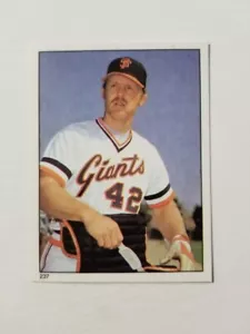 MILT MAY 1981 TOPPS BASEBALL STICKER #237 SAN FRANCISCO GIANTS - Picture 1 of 2