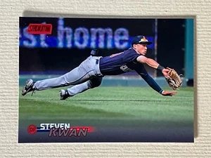 2023 Topps Stadium Club Red Foil SP #222 Steven Kwan - Cleveland Guardians - Picture 1 of 1