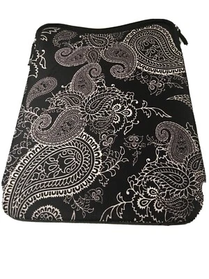 Funda de neopreno/poliéster para computadora portátil de IE usada se adapta a 13" Foto 1 de 4