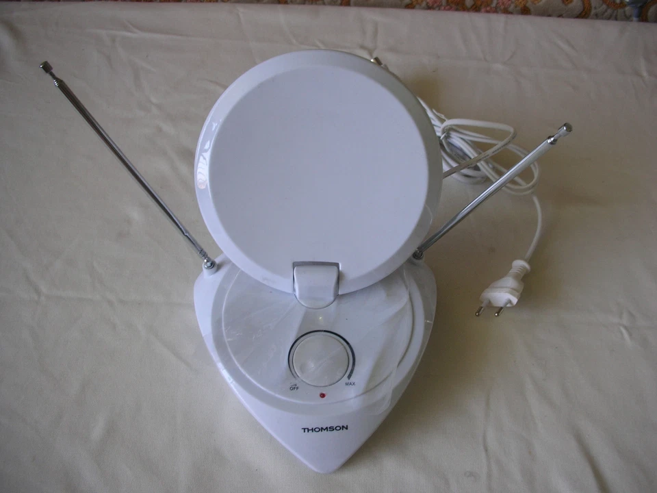 Thomson ANT 1721 Antenna amplificata interna - Immagine 1 di 1