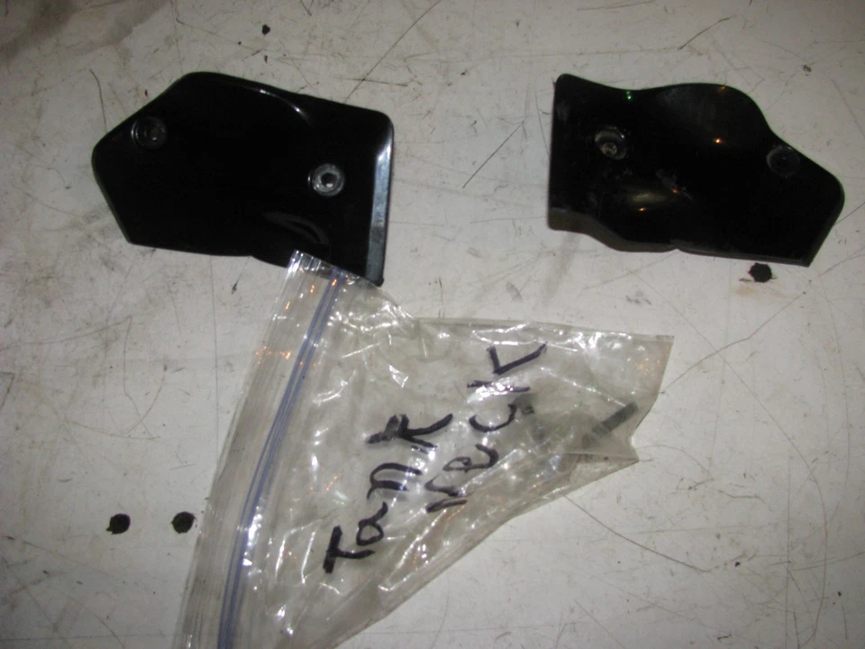 1980 80 81 82 83 84 Suzuki GS850GL GS850 850 Frame Neck Trim - Image 1 of 1