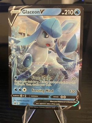 Glaceon V SWSH196 SWSH: Sword & Shield Promo Cards Holo - Image 1 of 2