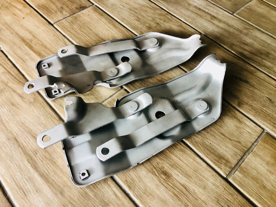 Dobradiças de capô Oldsmobile 1954 1955 1956 88 Super 88-98 Starfire 54-55-56 Olds GM - Imagem 1 de 4