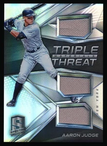 2017 Panini Chronicles Aaron Judge Spectra Triple Threat Rookie Jersey Card /149 - Bild 1 von 2