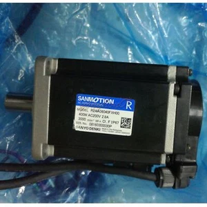 Servomotor usado 1 pieza R2AA06040FXH00 400W #D7 - Imagen 1 de 4