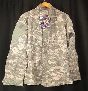 Giacca uniforme da combattimento militare Defender M ignifuga M nuova con etichetta nuova - Foto 1 di 4