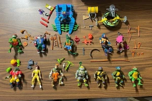 Vintage Teenage Mutant Ninja Turtles TMNT Weapons Accessories Parts Lot Original - Picture 1 of 24