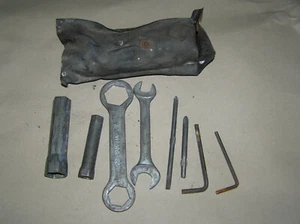 Yamaha XS 400 OHC Bordwerkzeug  toolkit - Bild 1 von 1