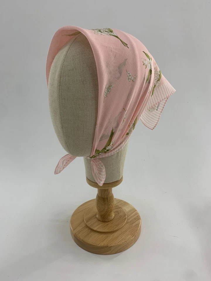 Pañuelo floral vintage Renoma pañuelo de algodón pañuelo cuadrado de bolsillo envolvente Foto 1 de 4