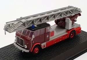 Oxford Diecast 1/76 Scale 76AM002 - AEC Mercury TL Fire Engine - Newcastle - Picture 1 of 5