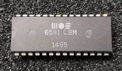 MOS 6581 (1485) Commodore 64 SID TESTED 100% working - Image 1 of 3