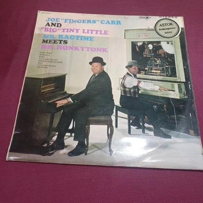 JOE"FINGERS" CARR AND "BIG"TINY LITTLE - MR. RAGTIME MEETS MR. HONKYTONK- VG+ 33 - Image 1 of 4