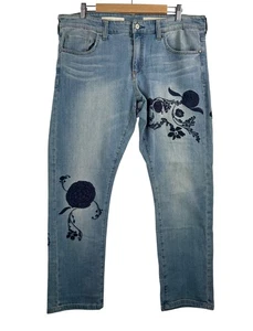 Vaqueros Anthropologie Pilcro Hyphen rectos relajados florales bordados 32 - Imagen 1 de 9