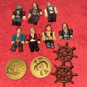 Mega Books Pirates Lot Of Figures & More - Picture 1 of 5