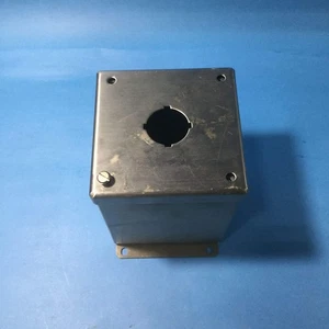 Hoffman nVent E1PBXSS Stainless Steel Push-Button Enclosure 1-Hole 30.5mm - Picture 1 of 11