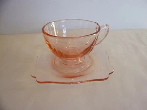 Pink Depression Vintage Glass Cup & Saucer Set (Unbranded) - Picture 1 of 5
