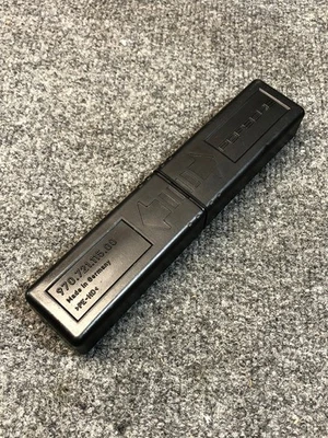 Juego de herramientas de rueda de repuesto trasera llave de destornillador OEM Porsche Panamera R1 Foto 1 de 4