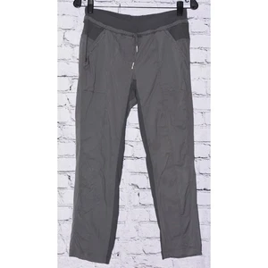 Lululemon Street To Studio Gray Pinstripe Stretch Workout Pants Size 6 - Picture 1 of 7