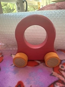 Manhattan Toy Giggle Wooden Car - Picture 1 of 6