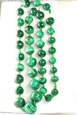 老式圆形鲈鱼珠 26 英寸 770 克拉 — 第 1/3 张图片