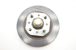 Nissan 300ZX Z31 1984-1986 2+0 pasajeros buje trasero derecho con rotor - Imagen 1 de 12