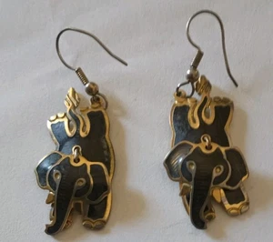 Gold Tone Black Moving Head Elephant Dangle Pierced Earrings #S17 - Picture 1 of 4