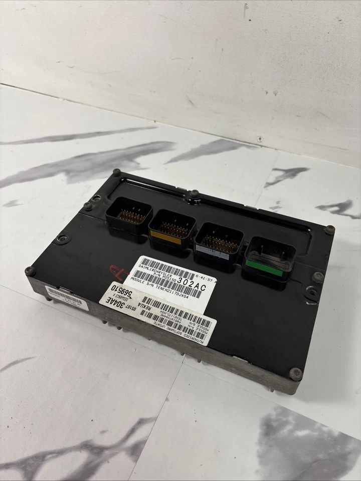 Jeep Commander & Grand Cherokee 2008 3,7 L motor V6 computador ECM P05150302AC  Foto 1 de 4