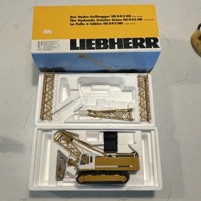 Liebherr HS 843 HD Crawler Crane 1/50 Model - Image 1 of 3