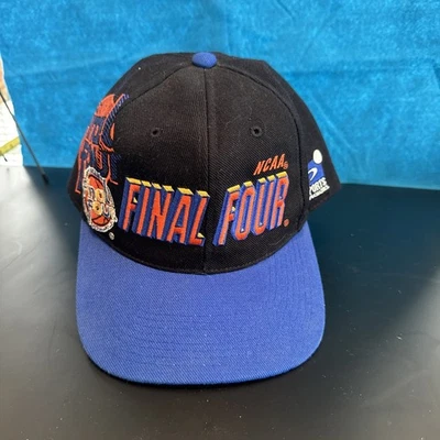 Gorra de Torneo Vintage Sports Specialties SnapBack NCAA - 1997 Indianápolis Foto 1 de 4