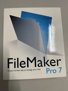 FileMaker Pro 7 Software for Windows CD-ROM COMPLETE WITH BOX/ MANUALS/ KEY - Picture 1 of 3