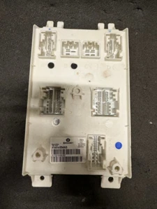 2016 Dodge Ram 1500/2500/3500 BCM ; Body Control Module 68245054 - Picture 1 of 2