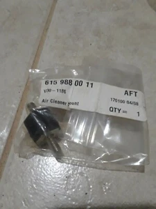 NEW 1963-1989 MERCEDES BENZ  W113 SL  SL 107 AIR CLEANER MOUNT PART 6159880011 - Foto 1 di 1