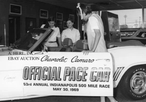 Chevrolet Camaro Convertible 1969 Official Pace Car 53rd Annual Indianapolis 500 - Picture 1 of 1