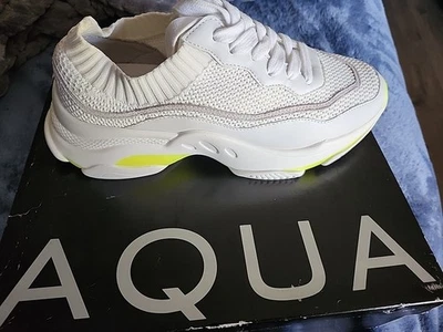 AQUA-Mack White Mult Size 9 - Image 1 of 4