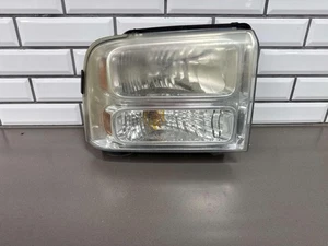 05-07 Ford F250 F350 Passenger Right RH Headlight Assembly OEM - Picture 1 of 16