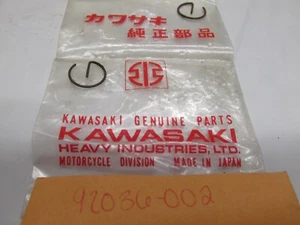 Kawasaki NOS Neuf 92036-002 Piston Broche Circlip B8 F1 B8S B8T F1TR Vendu 2 - Picture 1 of 2