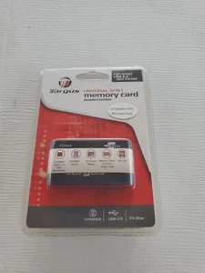 Targus Universal Memory Card 2.0 Reader/Writer TGR-CR25 (R1) 32 in 1 High Gs11 - Picture 1 of 5