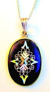 VINTAGE 1960'S INLAID STERLING PENDANT AND CHAIN - PGG - MEXICO - Picture 1 of 3
