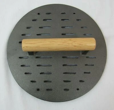 Sear-Top 11" Cast Iron Grilling Utensil - Villa Ware Classic Italian Kitchenware - Image 1 of 4