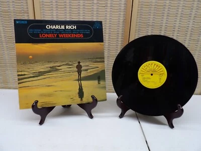 Charlie Rich Lonely Weekends 12" Vinyl Record LP Sun 110 - Image 1 of 4
