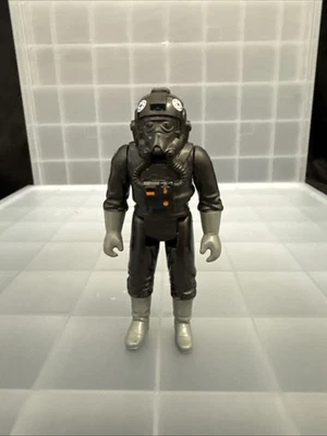 Винтажная экшн-фигурка 1982 Kenner Star Wars TIE Fighter Pilot не полная ЧИСТАЯ - Изображение 1 из 4