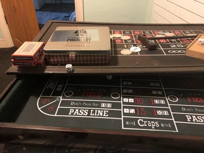 Casino Gambling Game  - Image 1 of 4