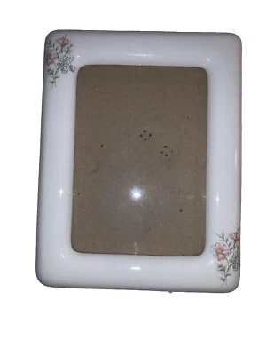 Vintage 1980’s Ceramic Picture Frame Pink White Florals Cottage Granny Core - Image 1 of 4