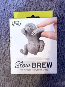 NEW Slow Brew Sloth Tea Infuser - Picture 1 of 3
