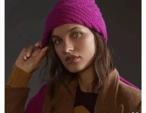 Anthropologie Magenta 100% Cashmere Beanie - Picture 1 of 6