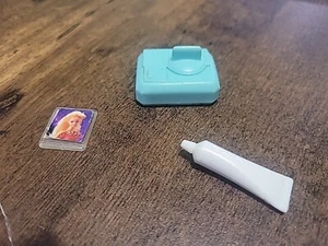 Barbie Doll VANITY Accessories Toothpaste Gam3 Console And CD  - Picture 1 of 2